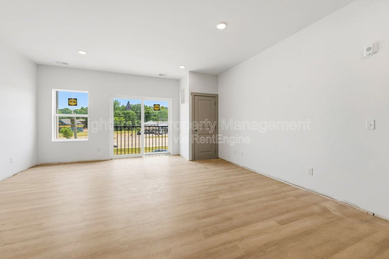 4957 Plainfield Ave Ne #101 - Photo 2 of 40