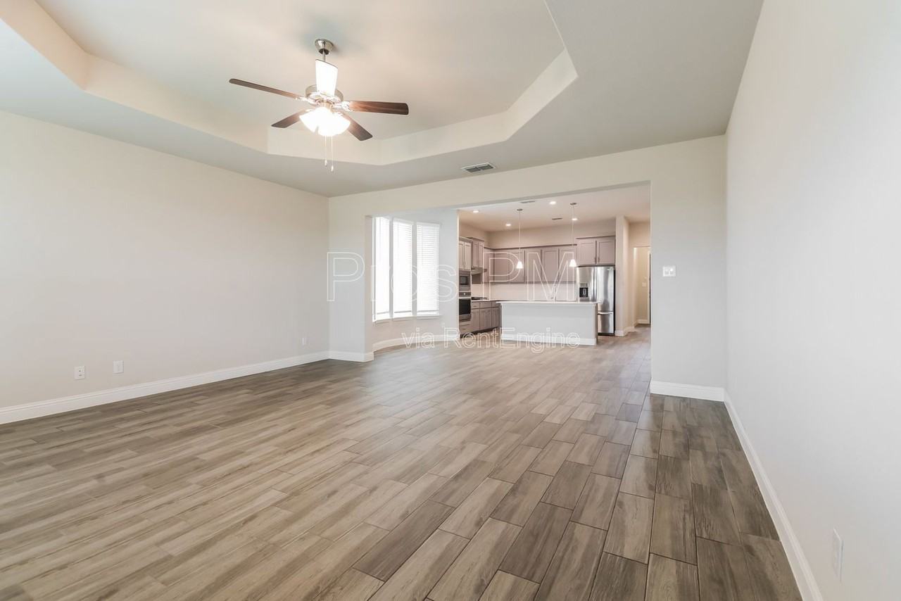 1121 Knightsbridge Rd - Photo 5 of 20