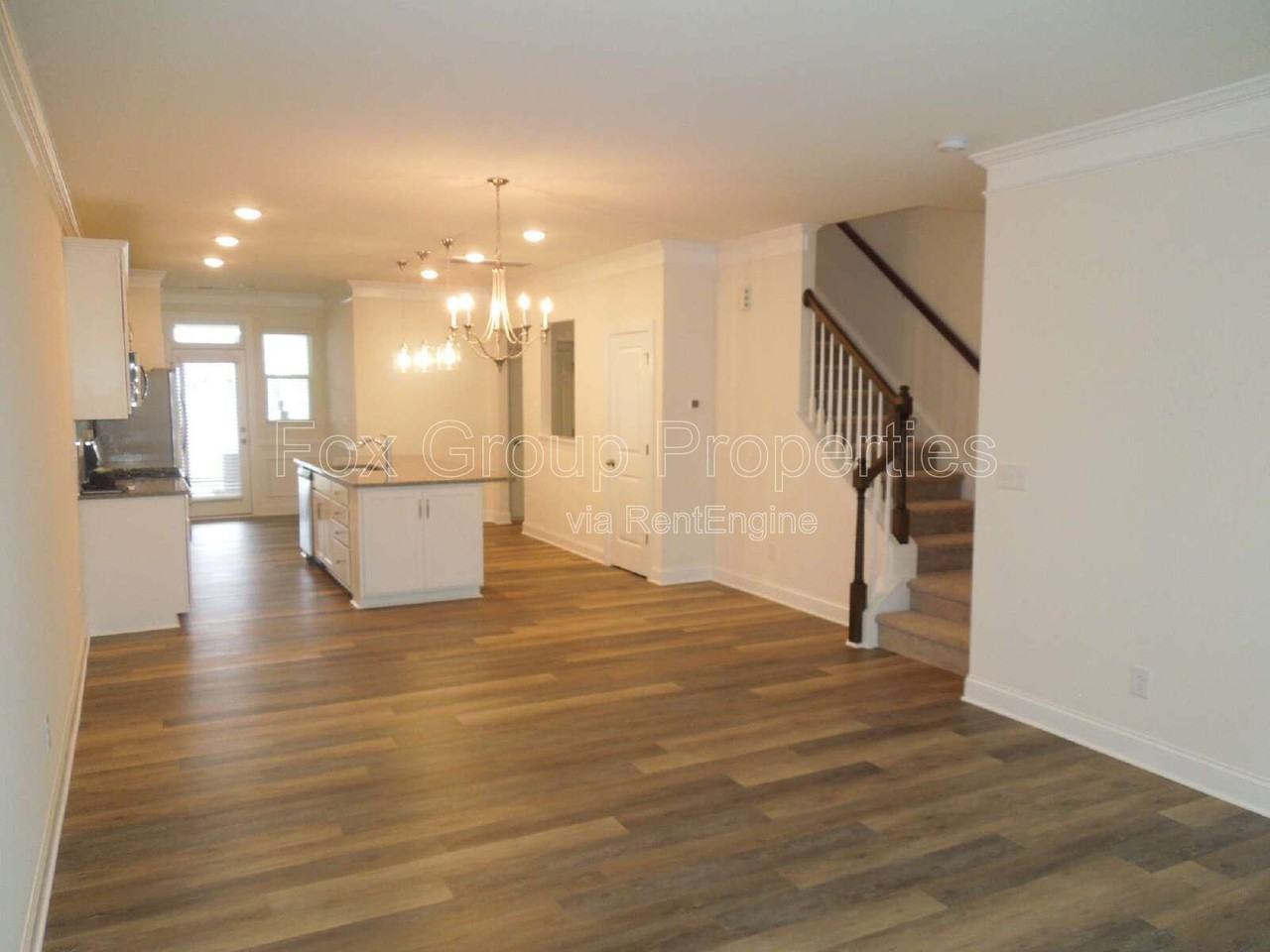 180 Waterlynn Ridge Rd #B - Photo 2 of 18