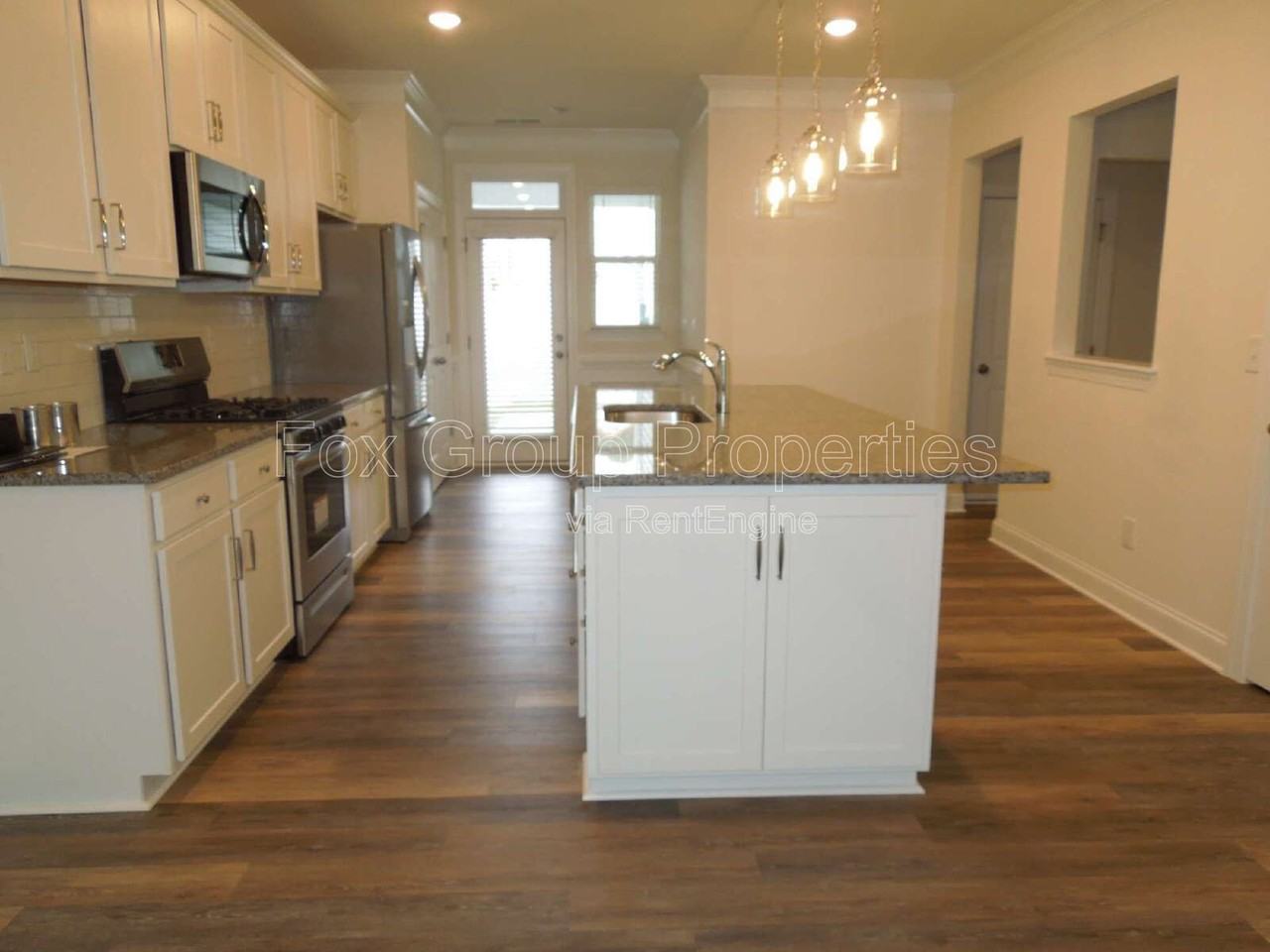 180 Waterlynn Ridge Rd #B - Photo 5 of 18