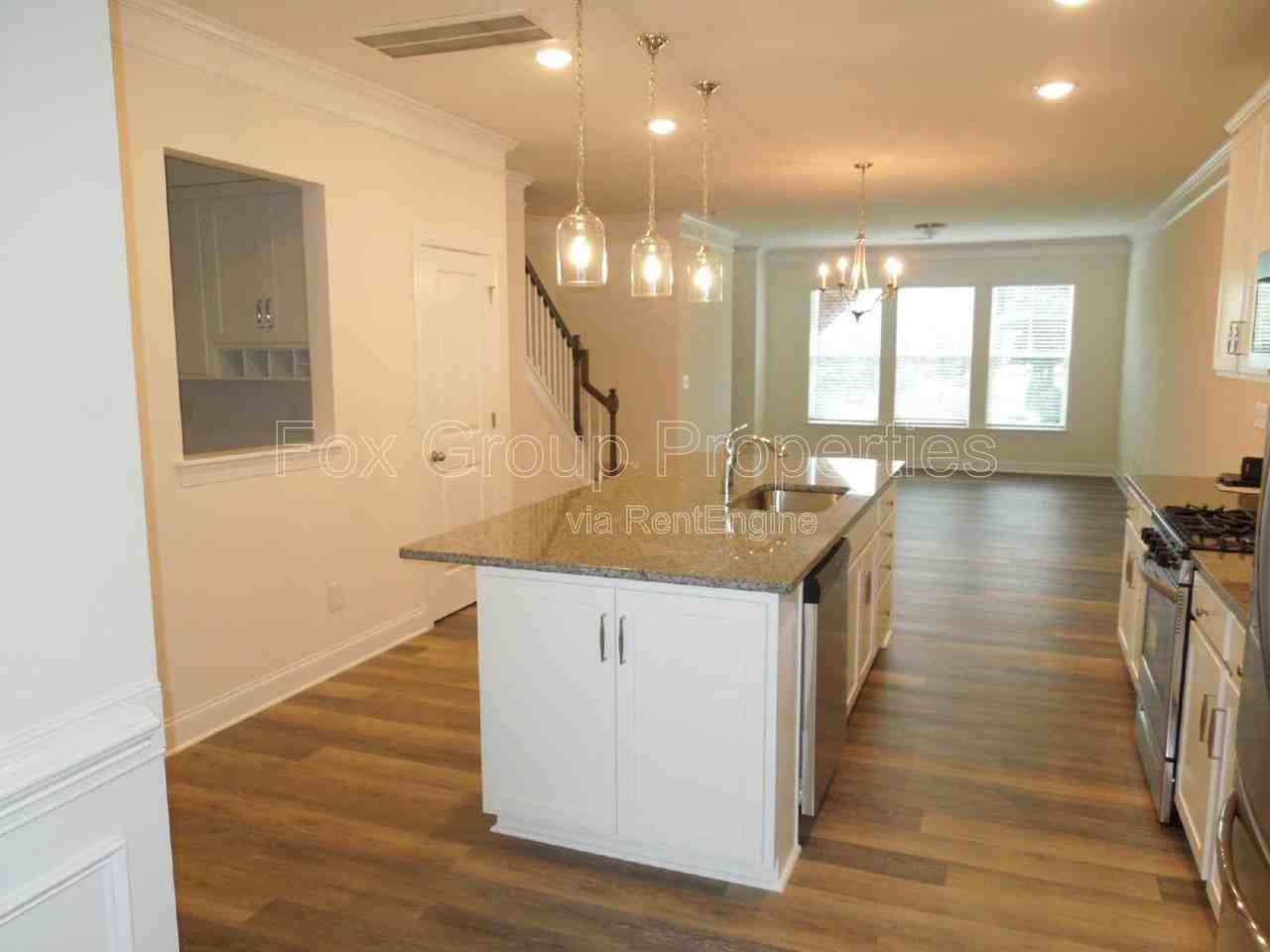180 Waterlynn Ridge Rd #B - Photo 6 of 18