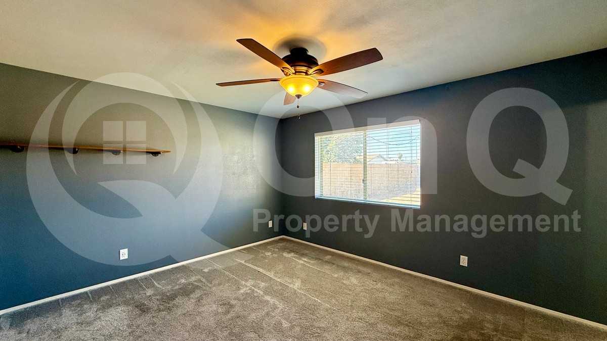 11334 E Elton Ave - Photo 7 of 18