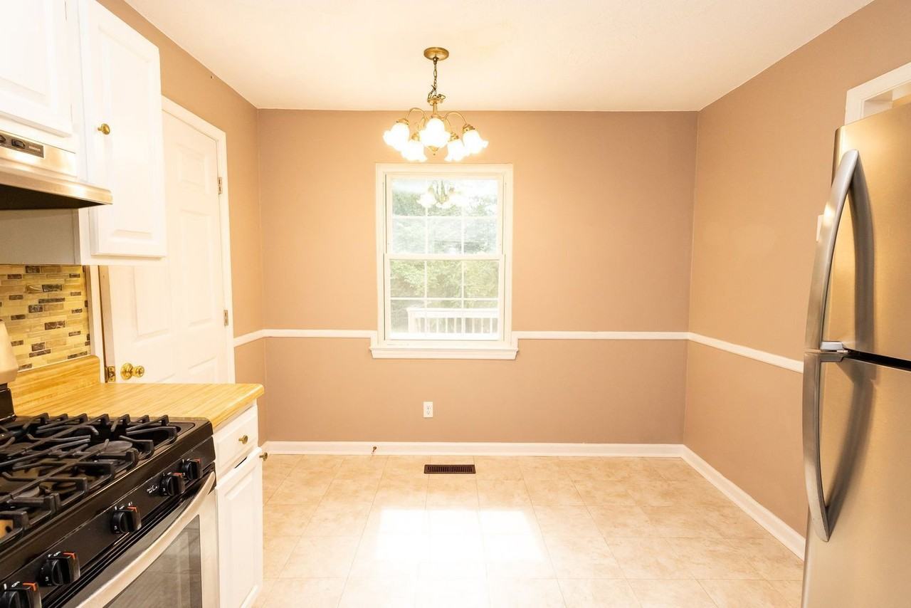 5428 Country Village Dr - Photo 5 of 24