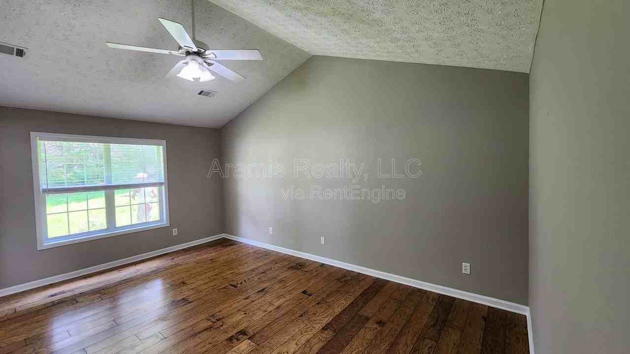 5090 Edinborough Pl - Photo 6 of 15