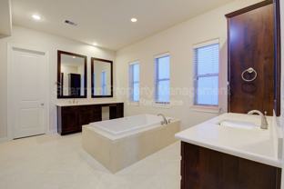 9627 Fannin Sta W - Photo 1 of 1