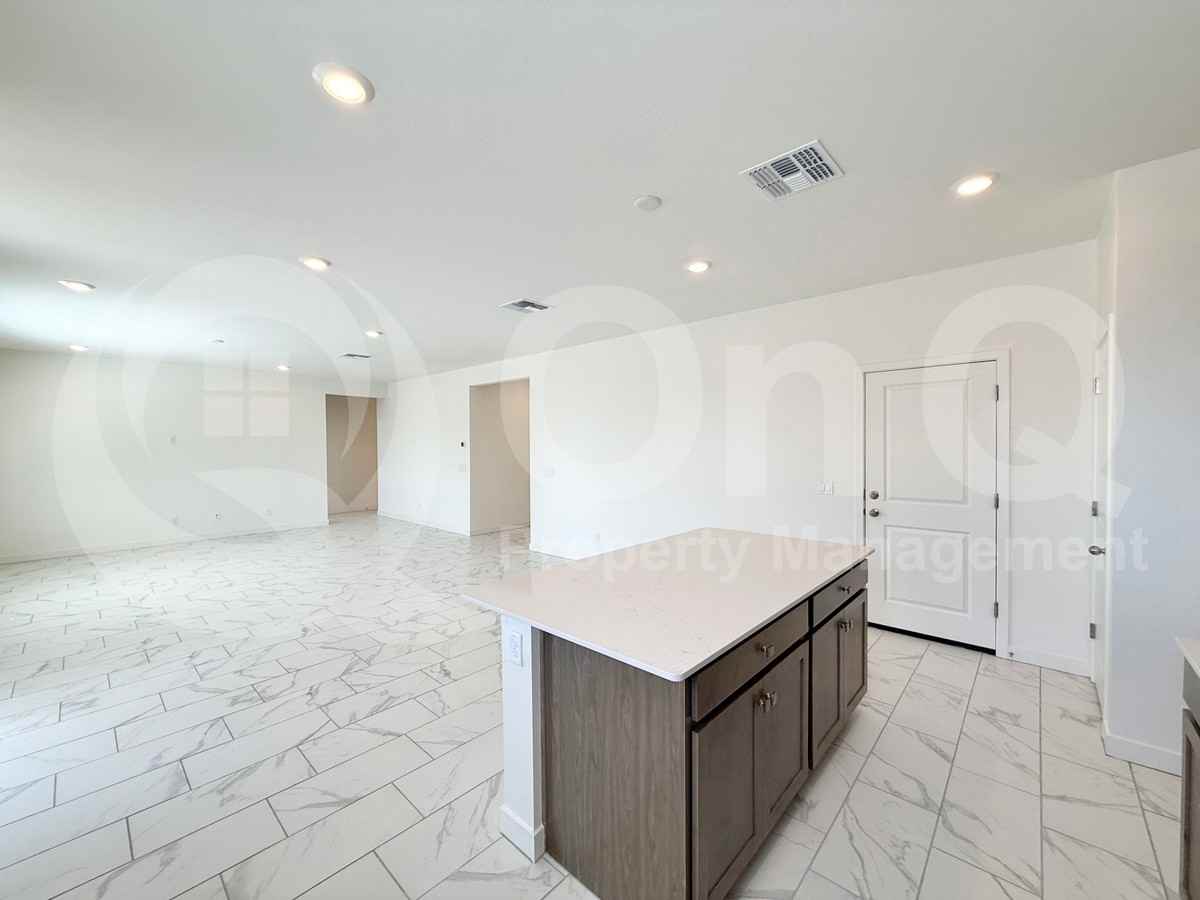 2636 N Milly Ln - Photo 6 of 27