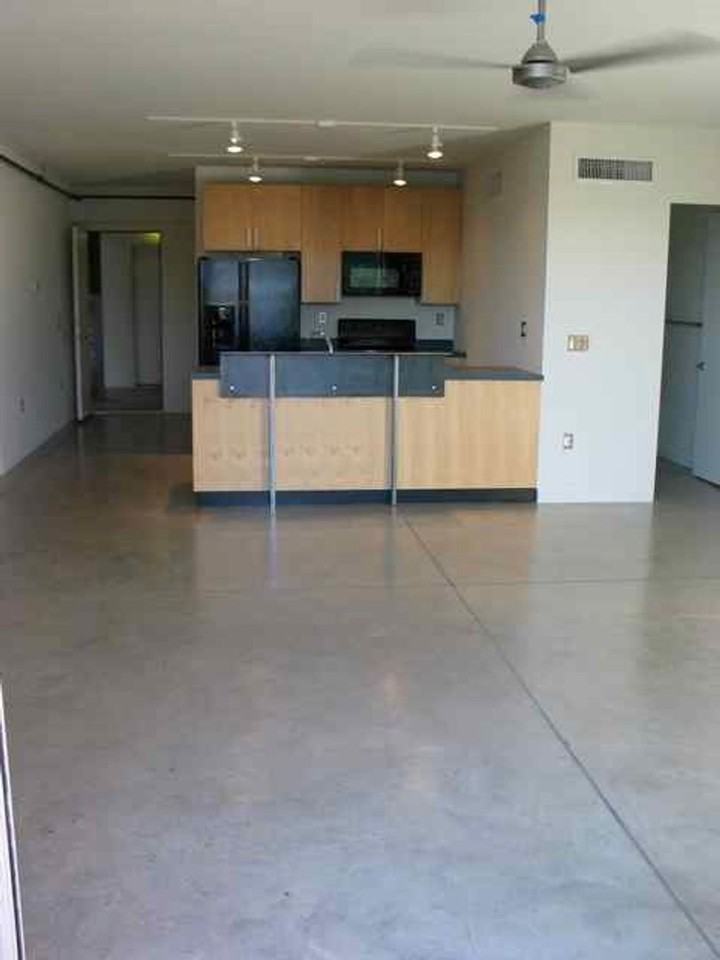 1001 E 17th St #105 - Photo 6 of 19