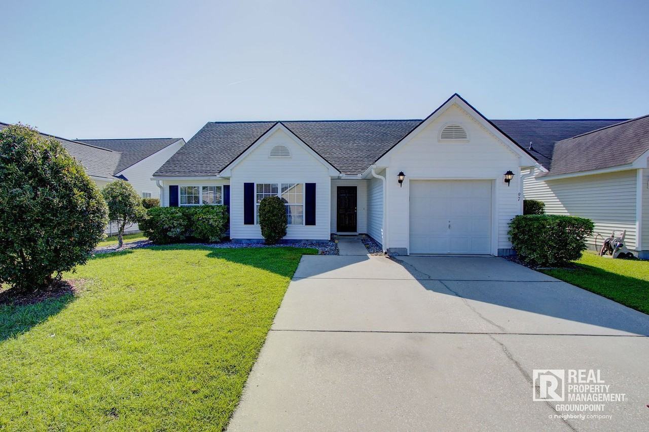 97 Avonshire Dr