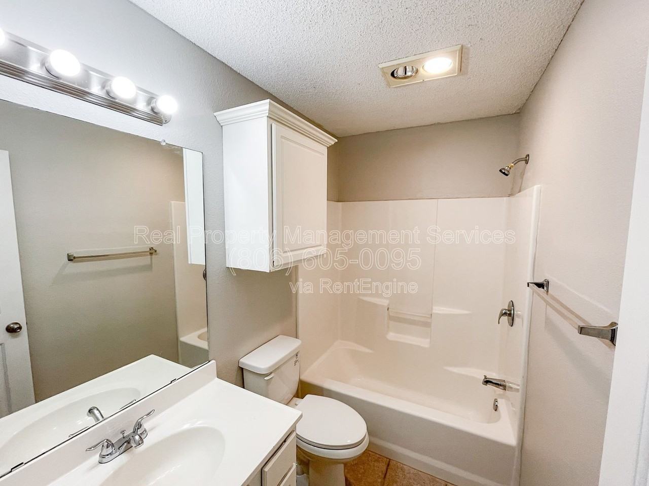 621 N Elkhart Ave #B - Photo 6 of 12