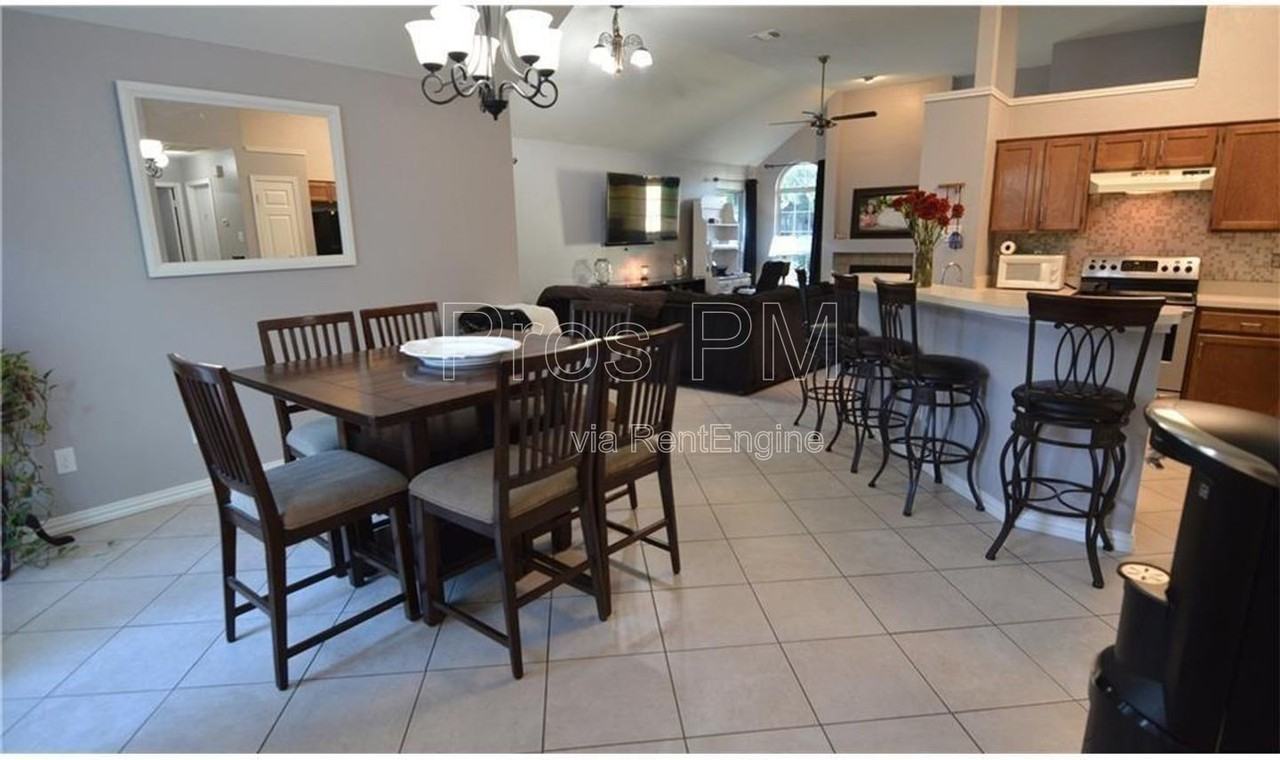 4108 Goodnight Cir - Photo 4 of 29