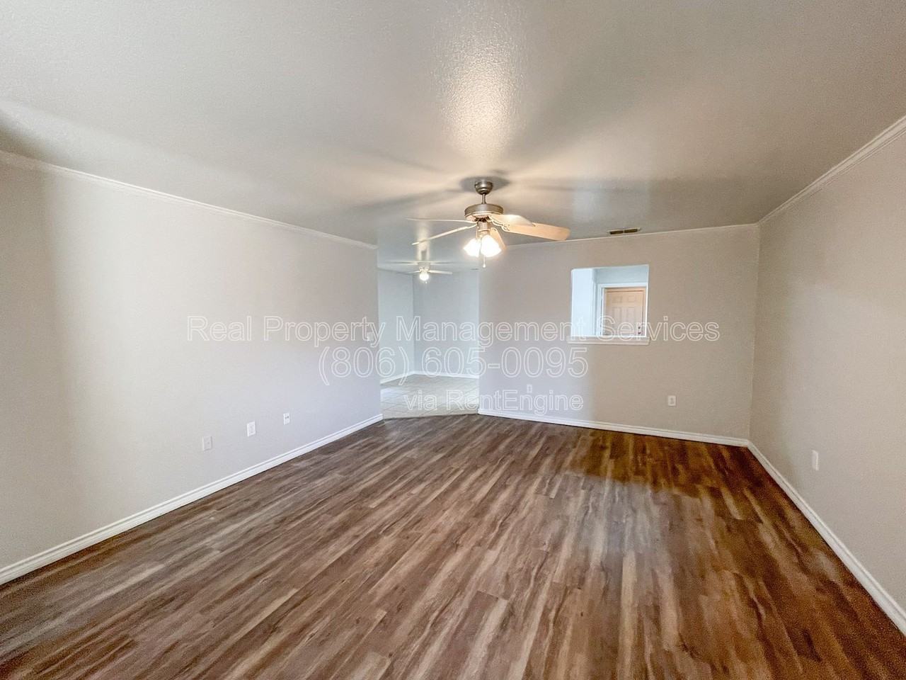 5402 Marshall St #B - Photo 2 of 12
