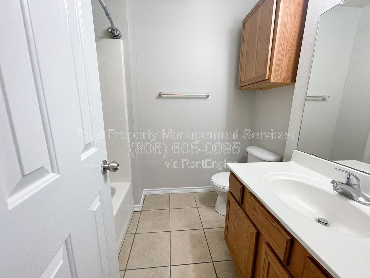 5402 Marshall St #B - Photo 6 of 12