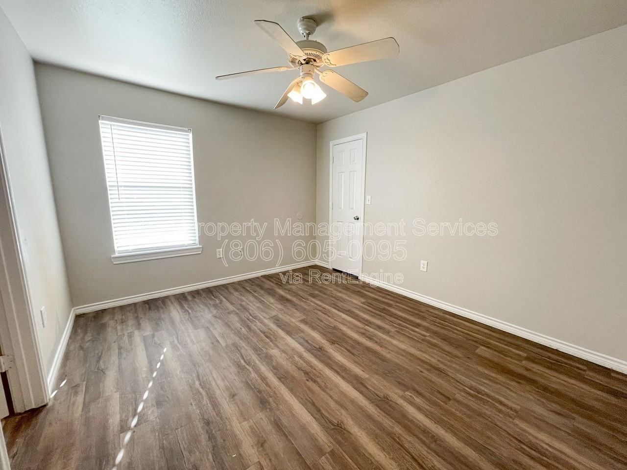 5402 Marshall St #B - Photo 7 of 12