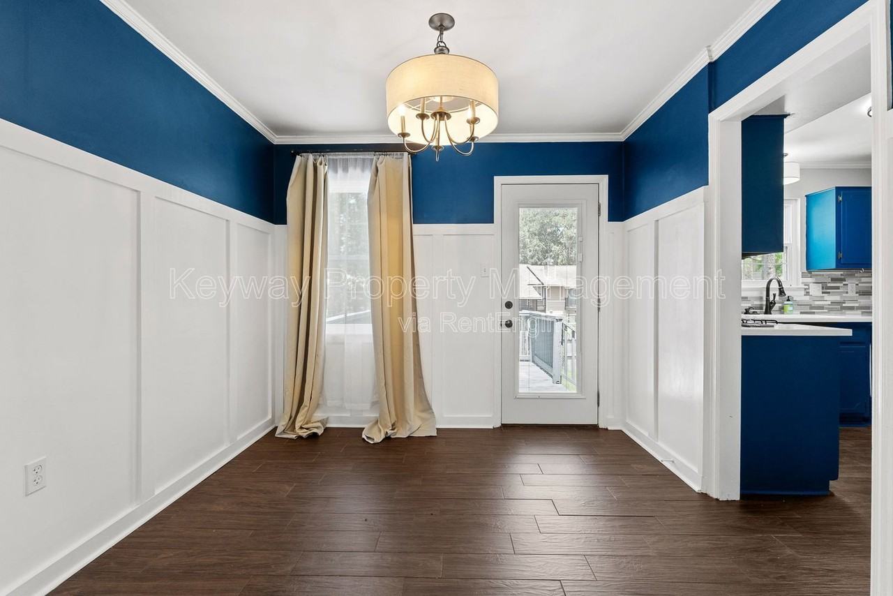329 Lamplighter Ln - Photo 5 of 15
