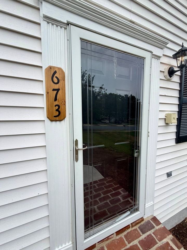673 S Cedar St - Photo 3 of 33