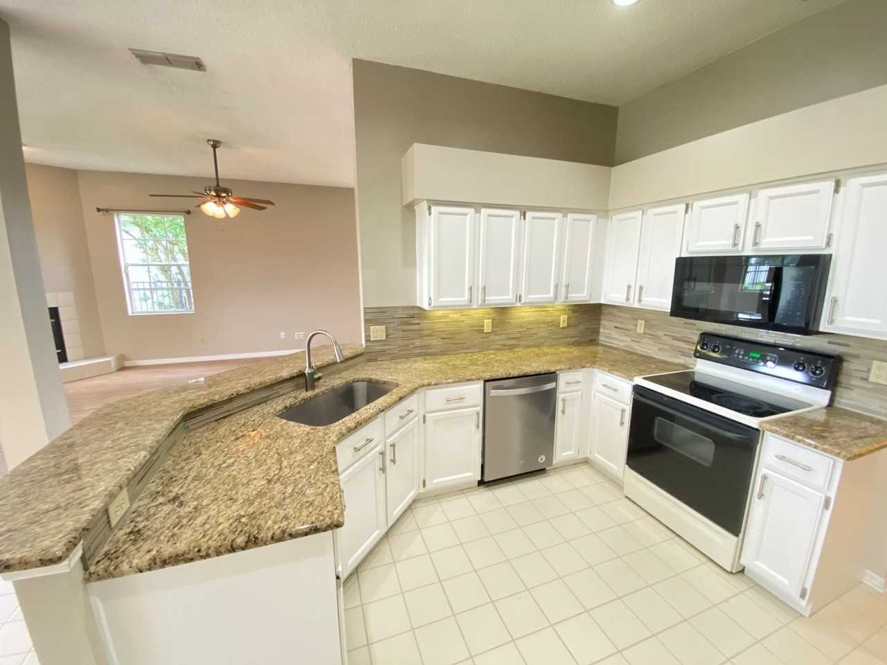 3708 Molona Dr - Photo 2 of 50