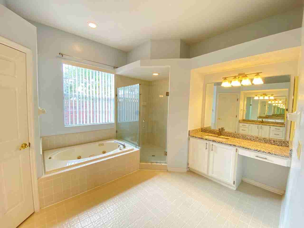 3708 Molona Dr - Photo 6 of 50