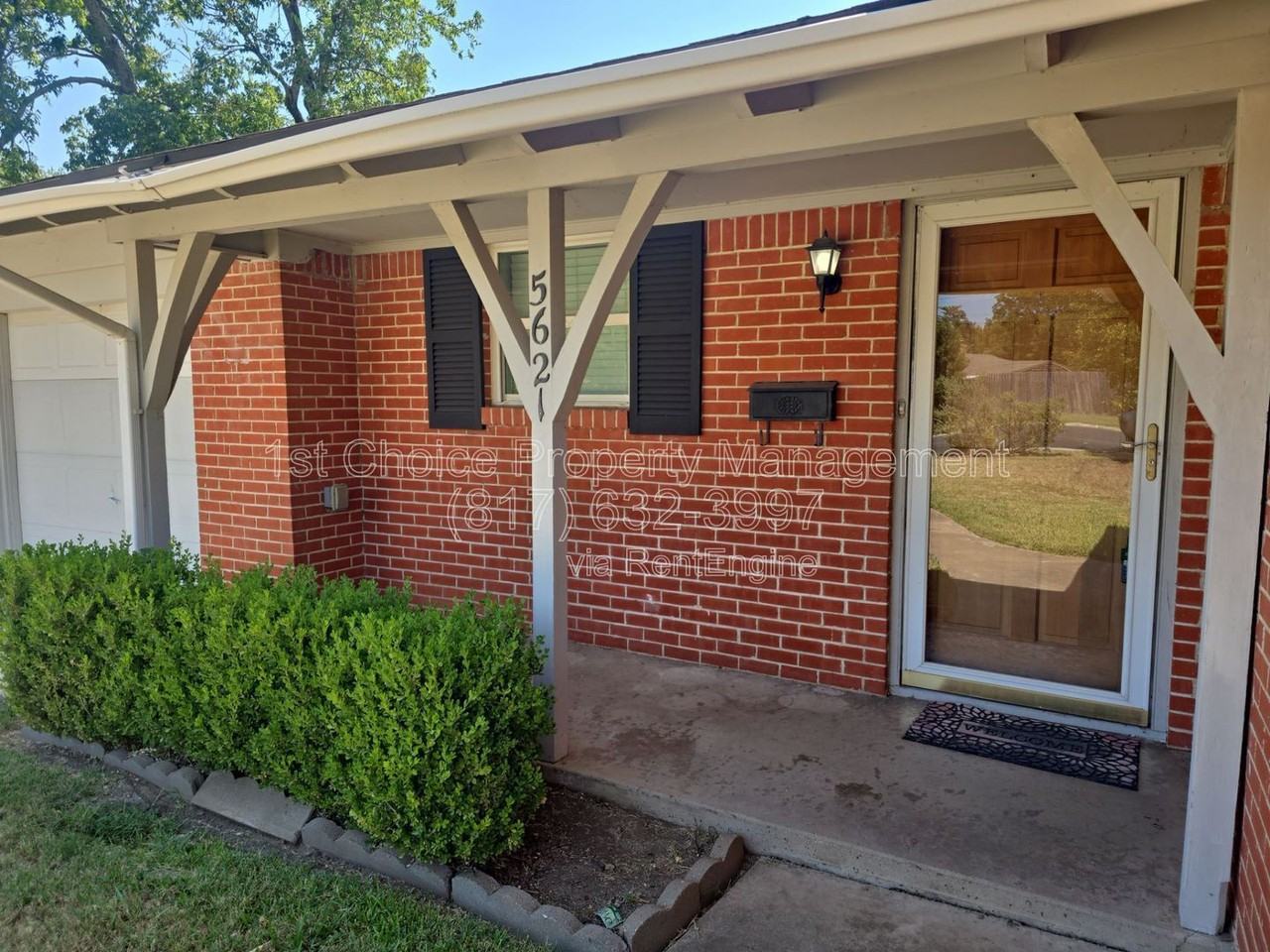 5621 Wedgworth Rd - Photo 2 of 14