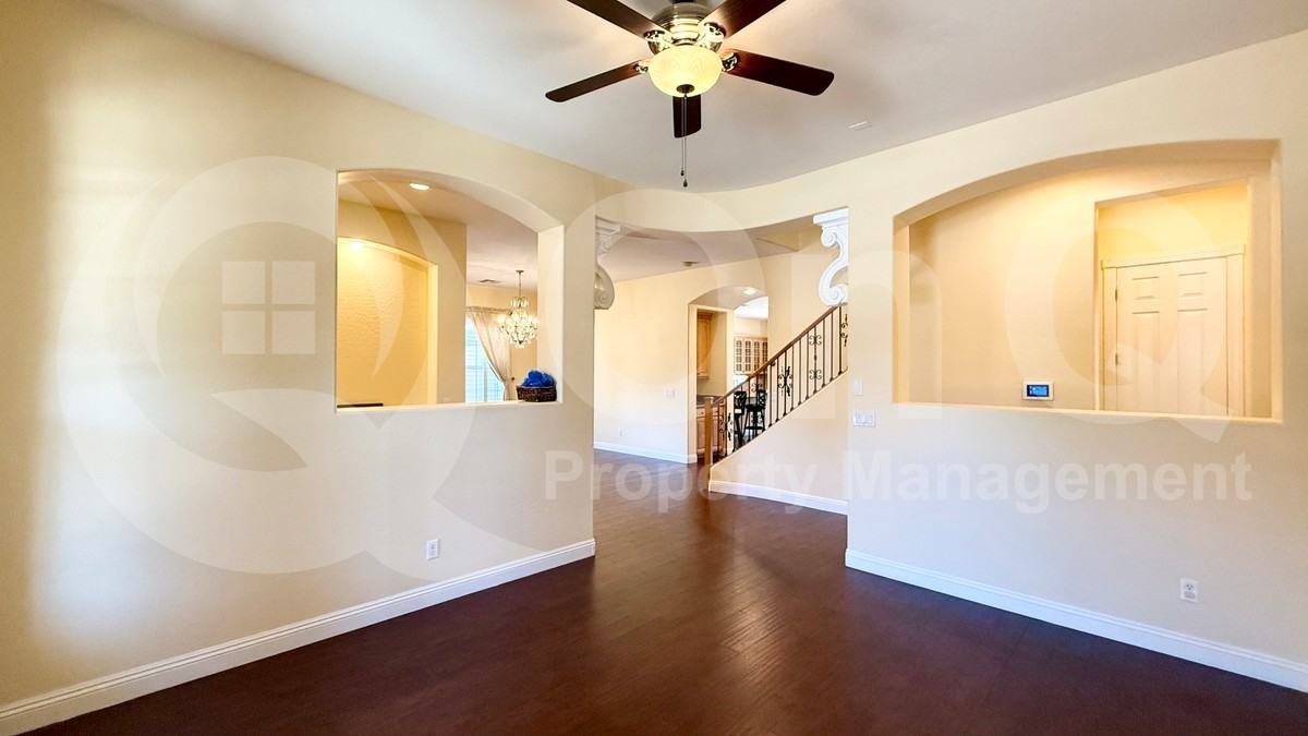 3137 E Fandango Dr - Photo 6 of 30