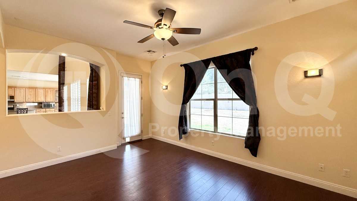 3137 E Fandango Dr - Photo 7 of 30