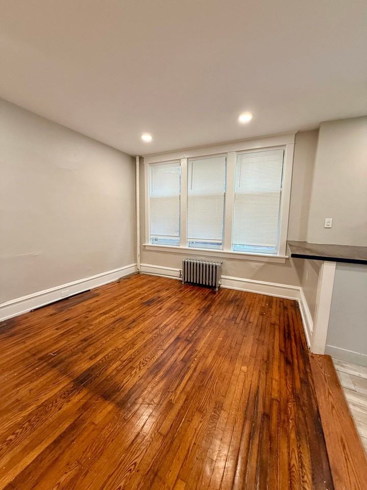 2319 N 4th St - Photo 5 of 26