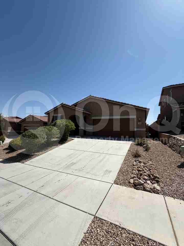 17293 S Ridgerunner Dr - Photo 2 of 30