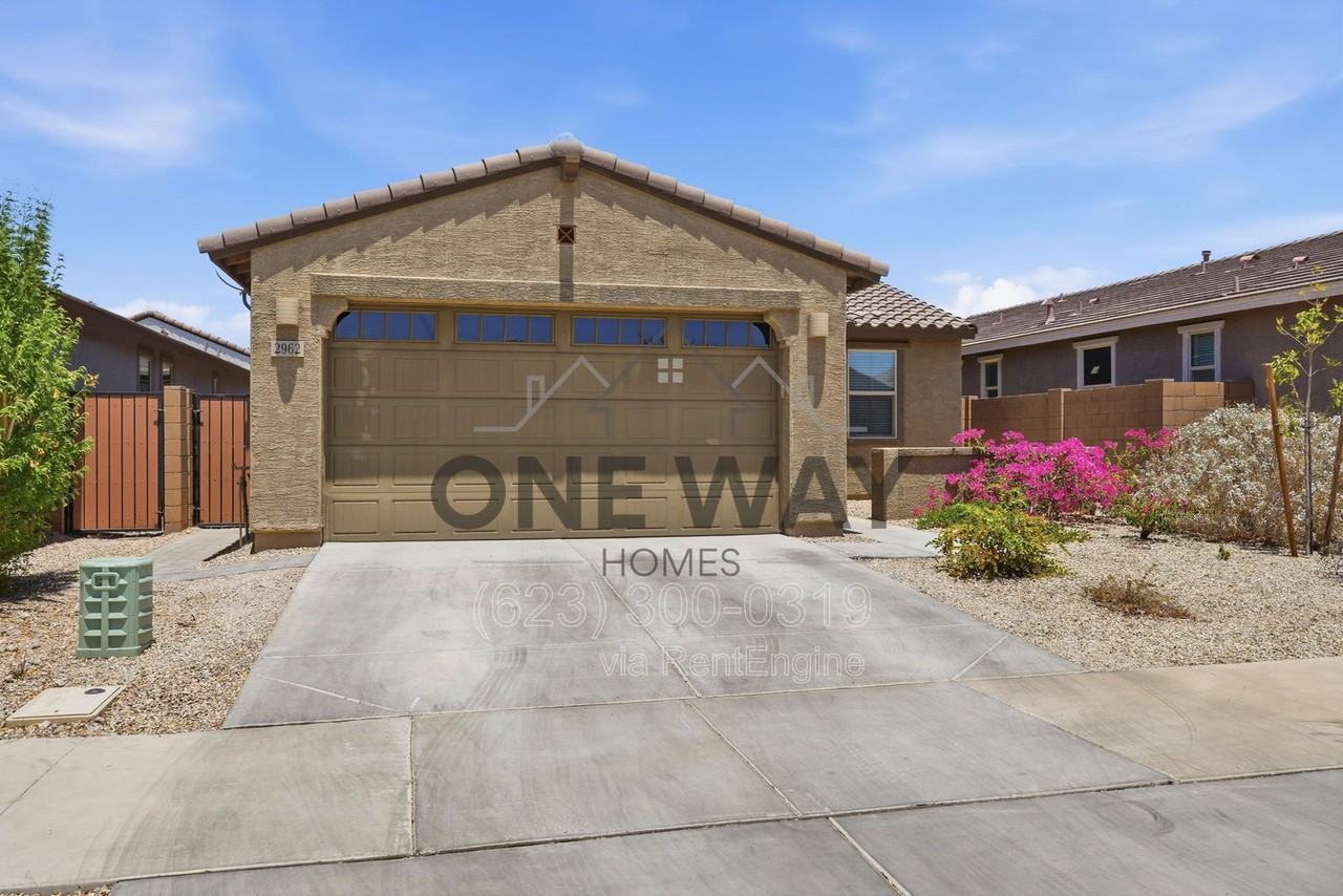 2962 E Mohave Ln - Photo 2 of 39