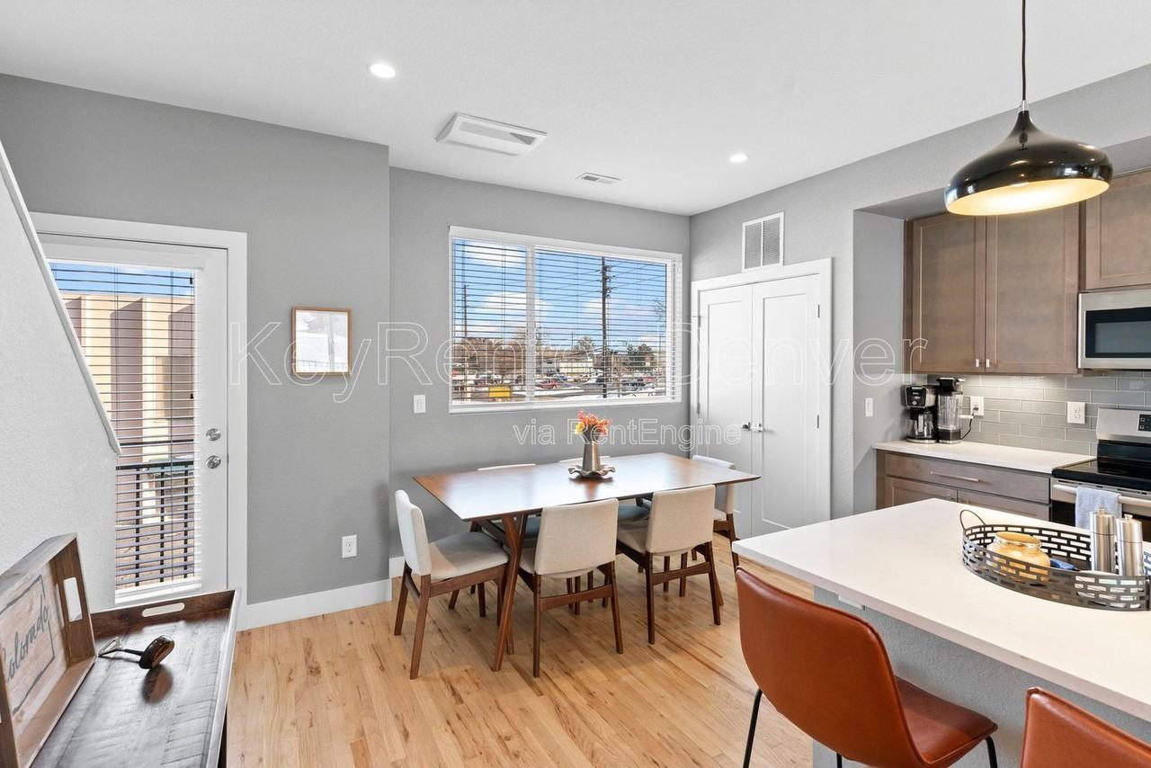 7669 W 41st Ave - Photo 3 of 33