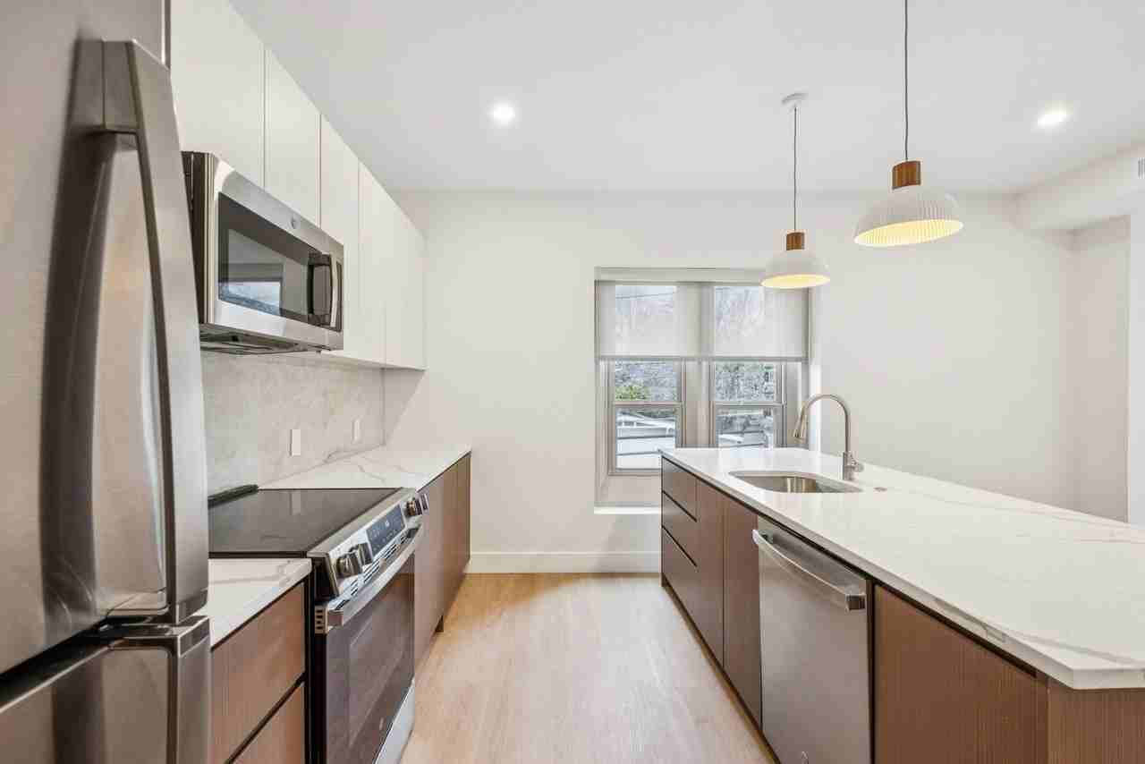 30 Fern Ave #310 - Photo 5 of 41