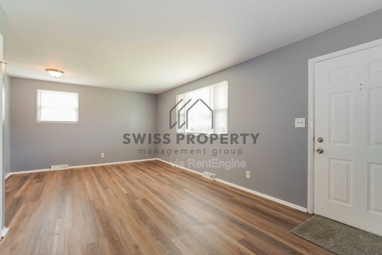 1642 Marina Dr - Photo 5 of 16