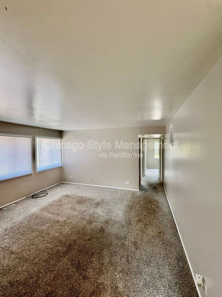 748 Manteca Ct #4 - Photo 3 of 24