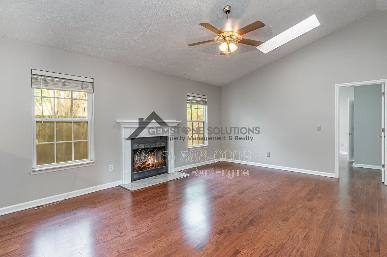 108 Meridian Ct - Photo 5 of 27