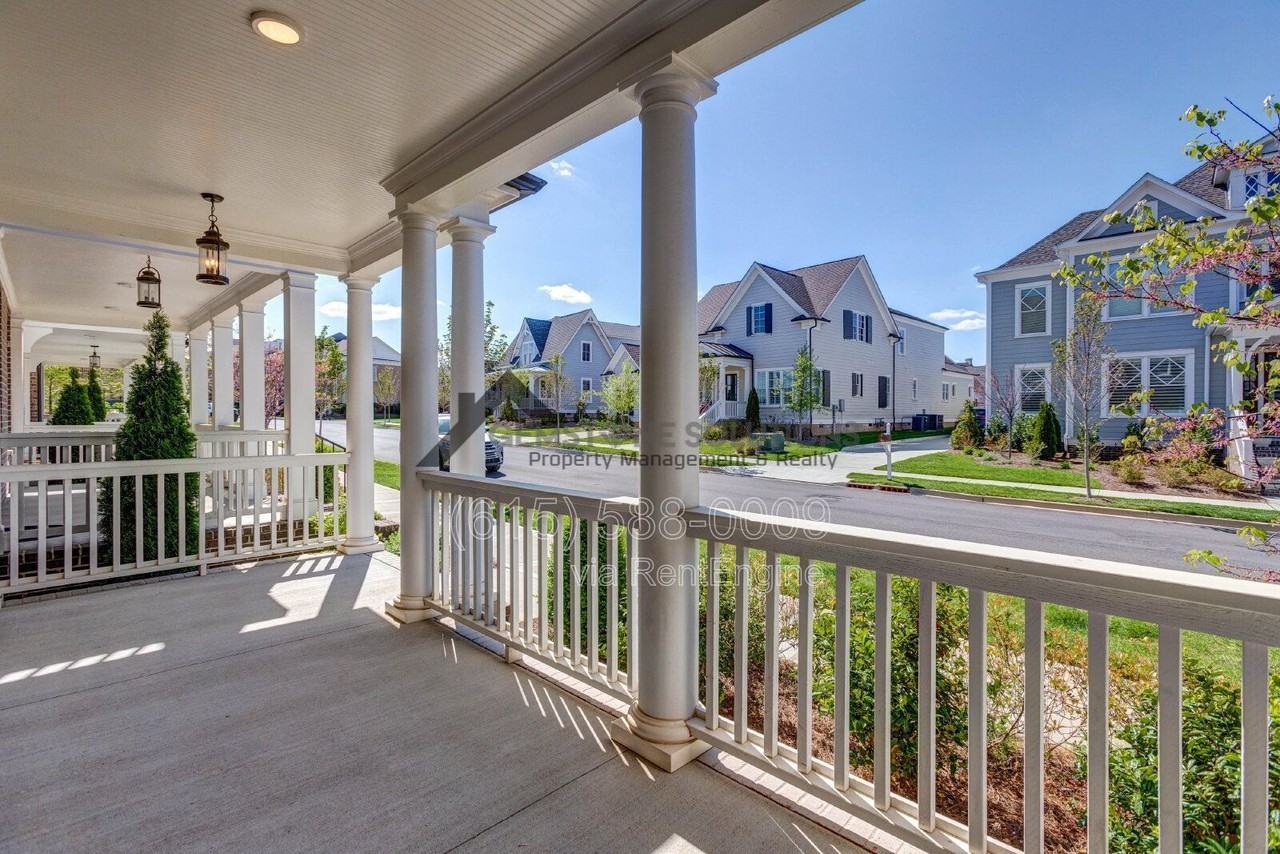 9054 Berry Farms Xing - Photo 4 of 38