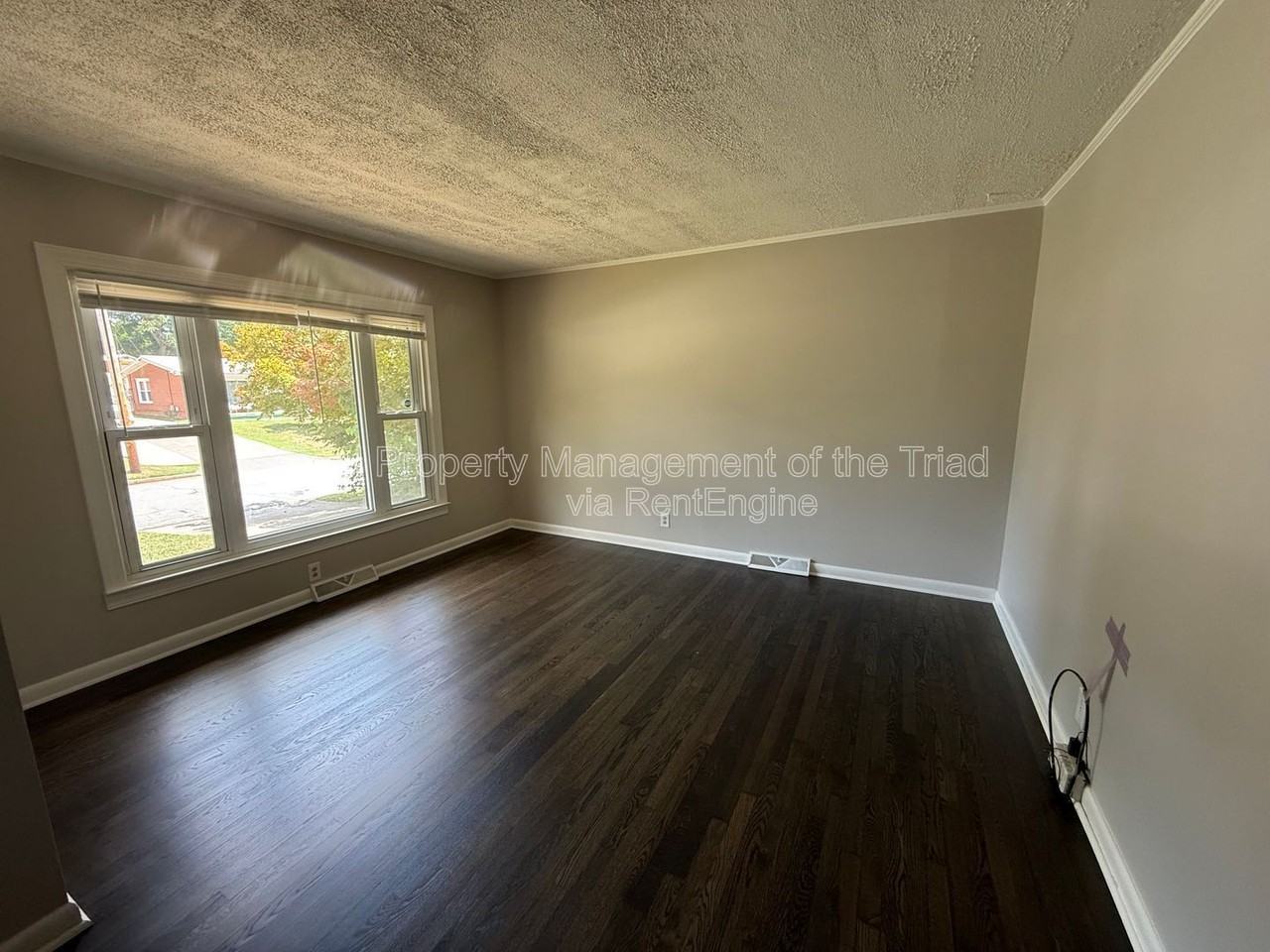 2700 Brightwood Ct - Photo 3 of 17