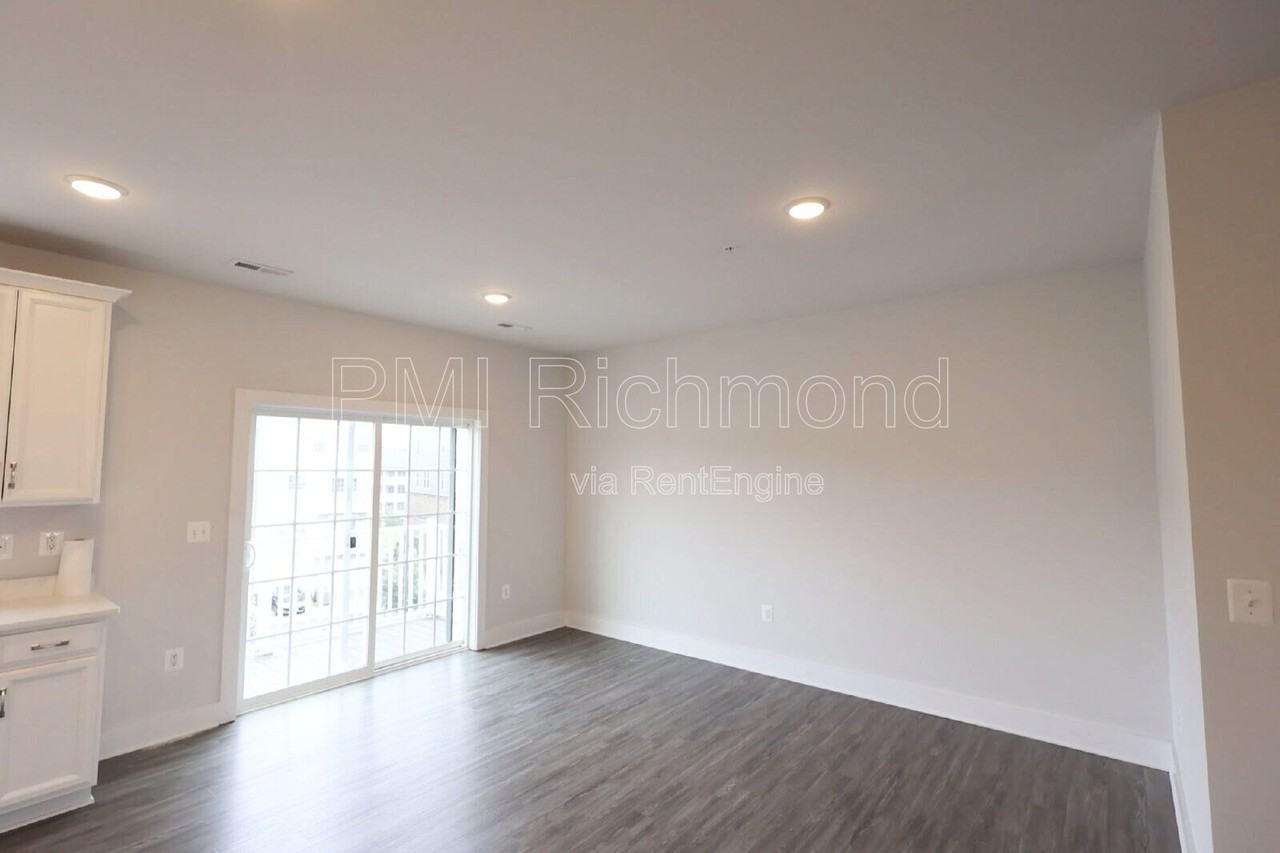 4344 Bon Secours Pkwy #B - Photo 6 of 21