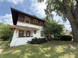 featured image of 1139 Walker Ave Nw
