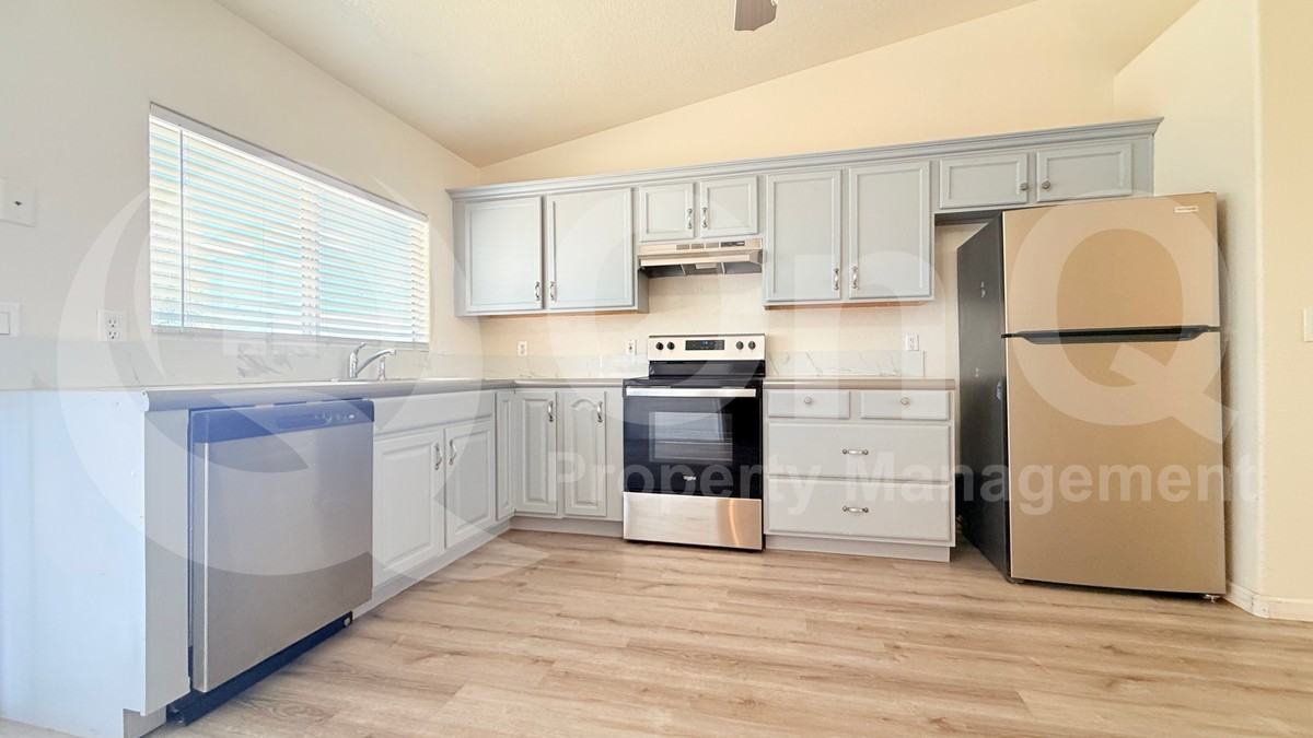 25 W 16th Ave - Photo 2 of 21