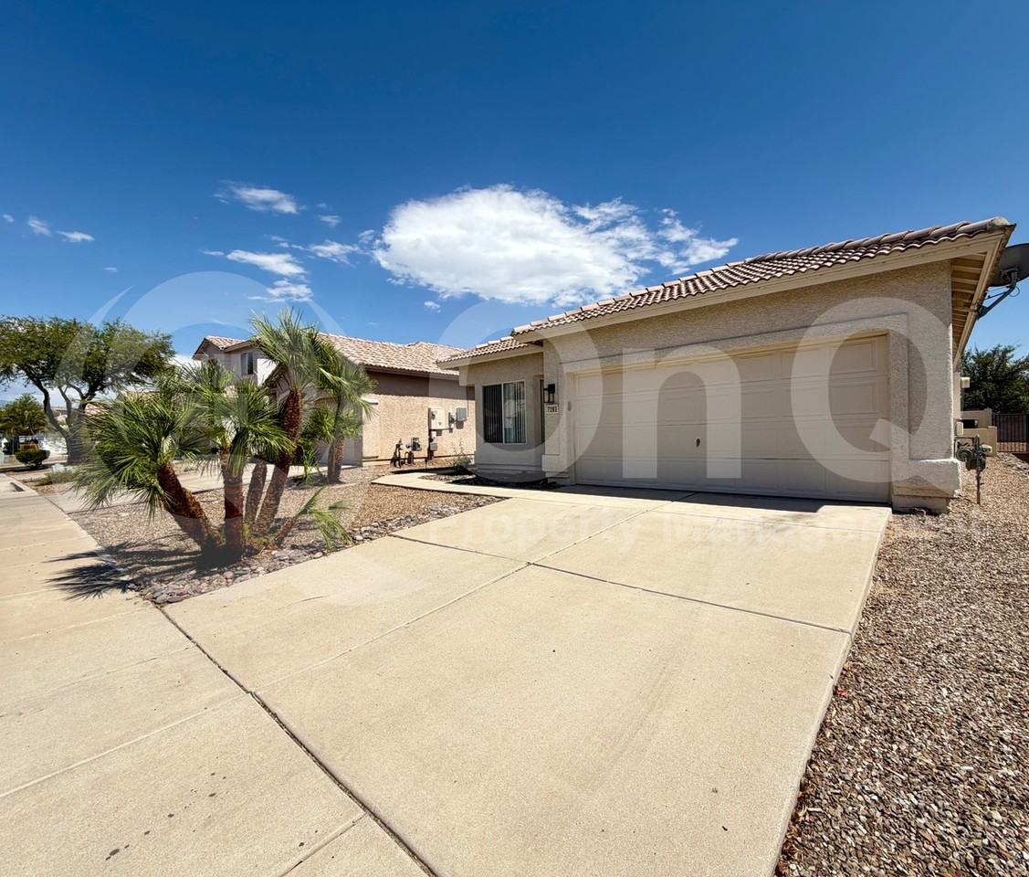 7283 W Mesquite River Dr - Photo 3 of 30