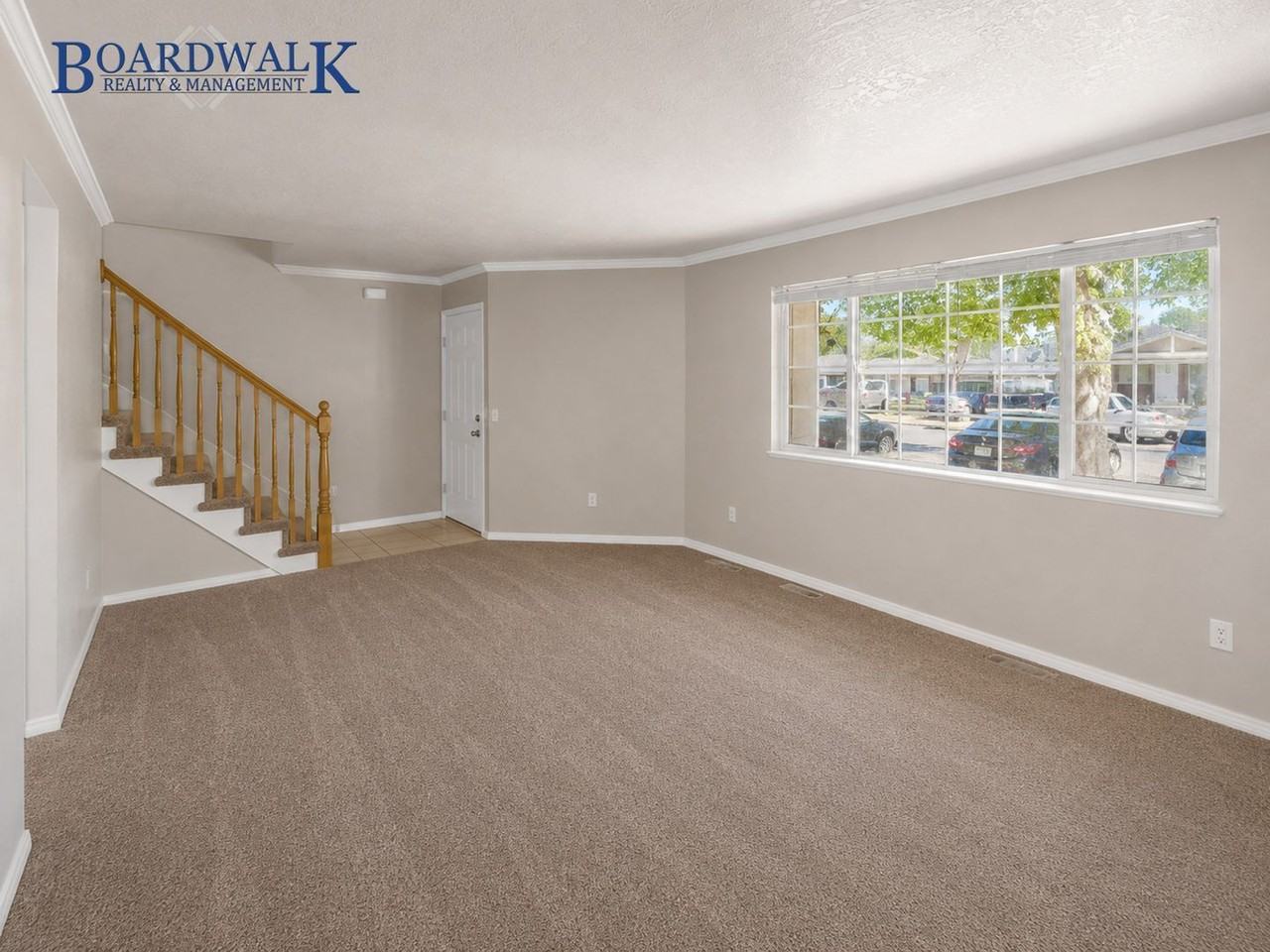 7638 S Redwood Rd #14 - Photo 4 of 21