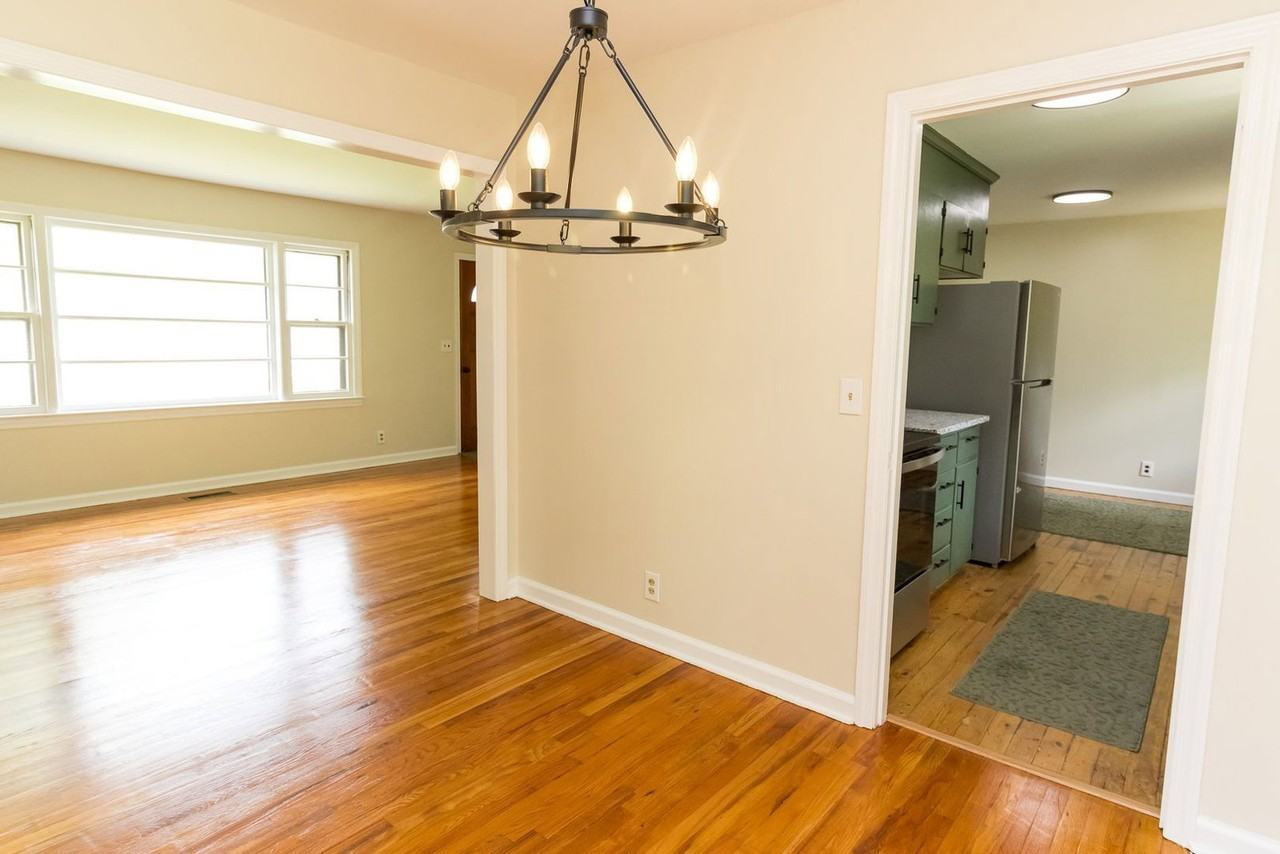 116 Centro St - Photo 7 of 26