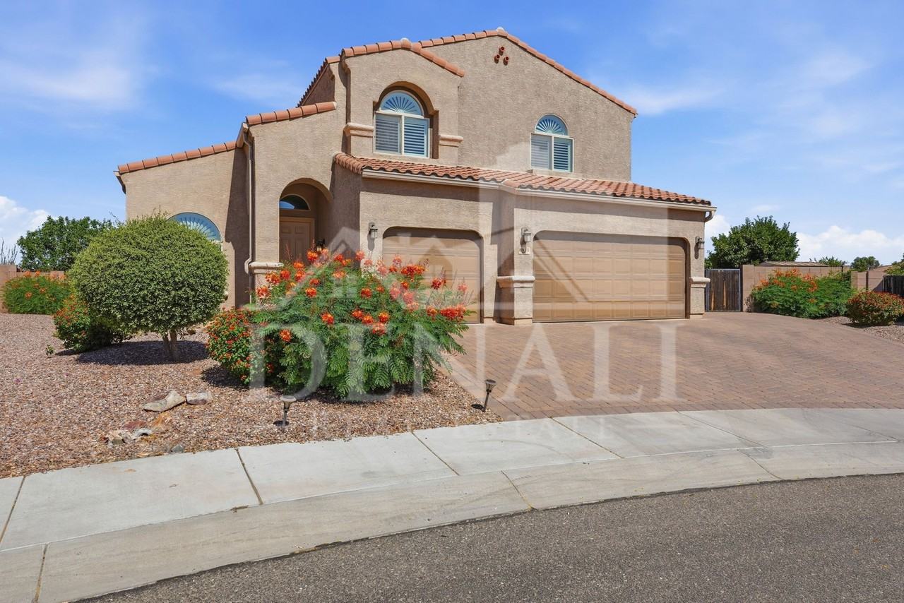 8910 W Irongate Rd - Photo 2 of 47