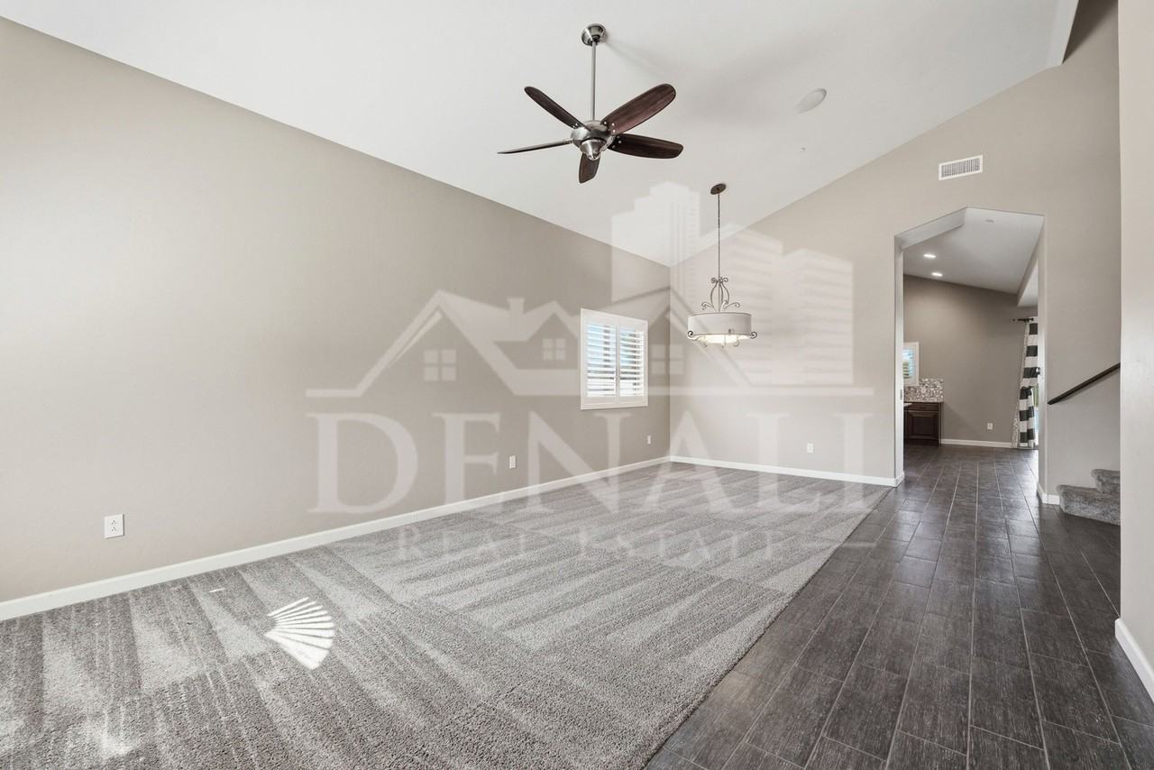 8910 W Irongate Rd - Photo 6 of 47
