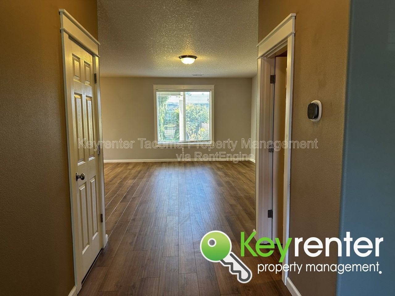 809 Se 9th Cir - Photo 2 of 28