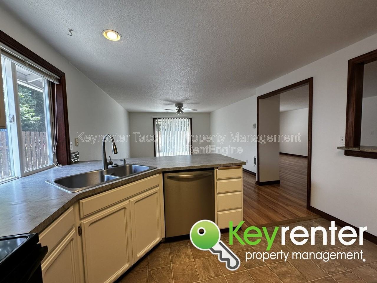 14415 Se 9th St - Photo 7 of 22