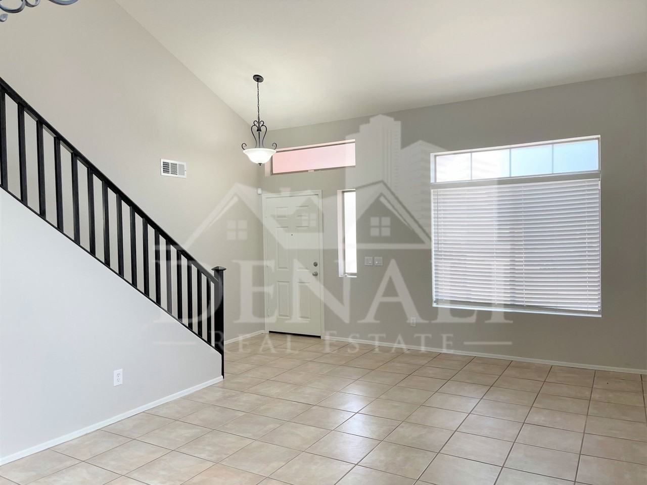 8535 W Vogel Ave - Photo 5 of 22