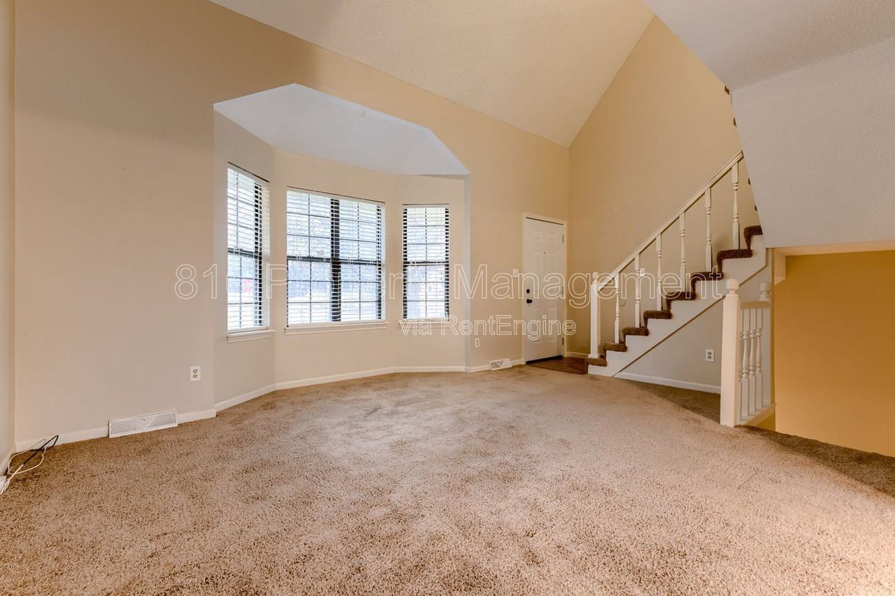 164 Sw Robin Rd - Photo 2 of 50