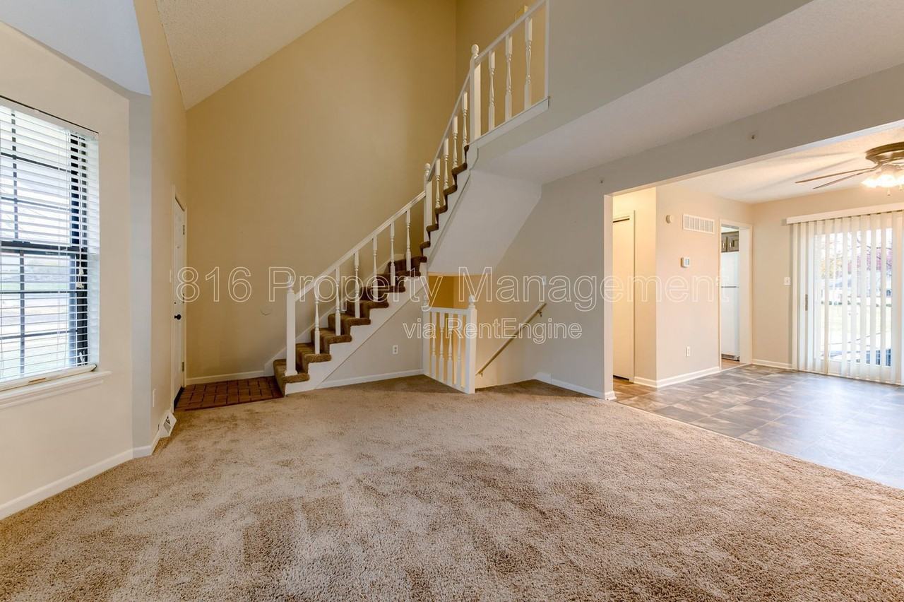 164 Sw Robin Rd - Photo 4 of 50