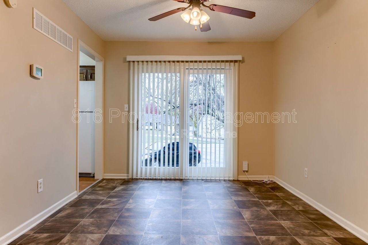 164 Sw Robin Rd - Photo 6 of 50