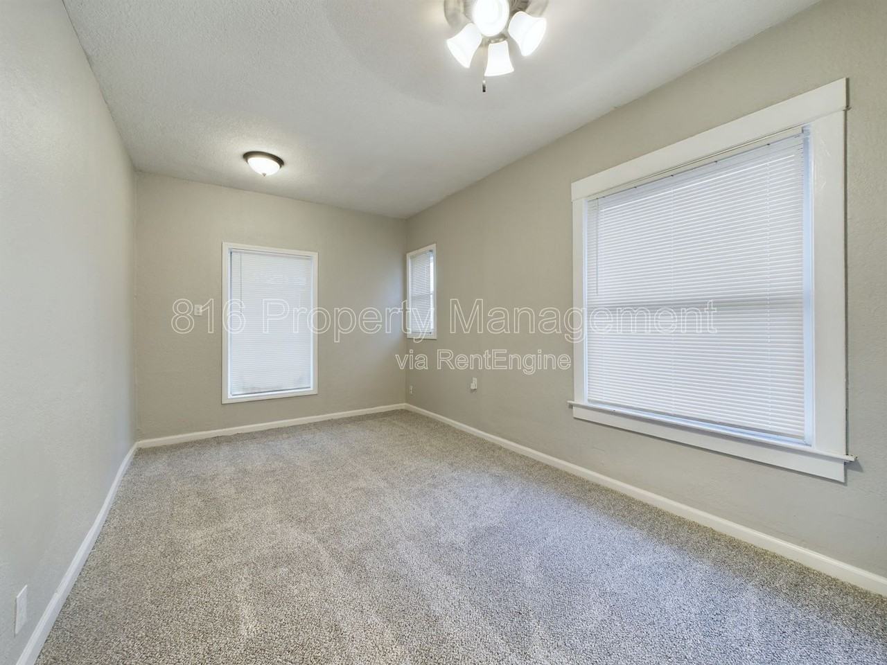 2323 Lister Ave - Photo 6 of 12