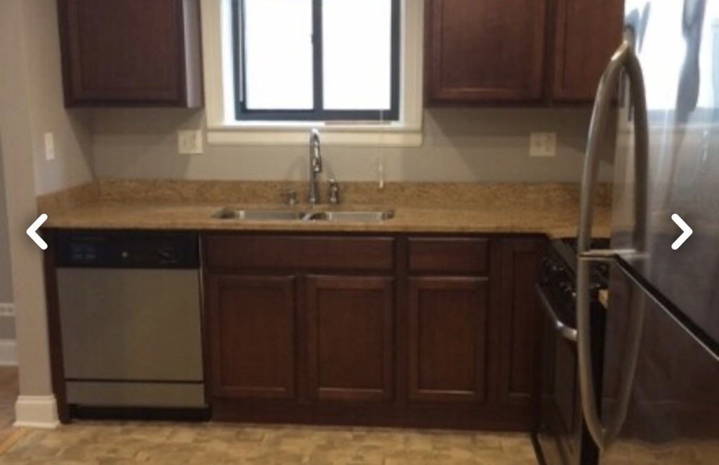 6864 N Northwest Hwy - Photo 4 of 9